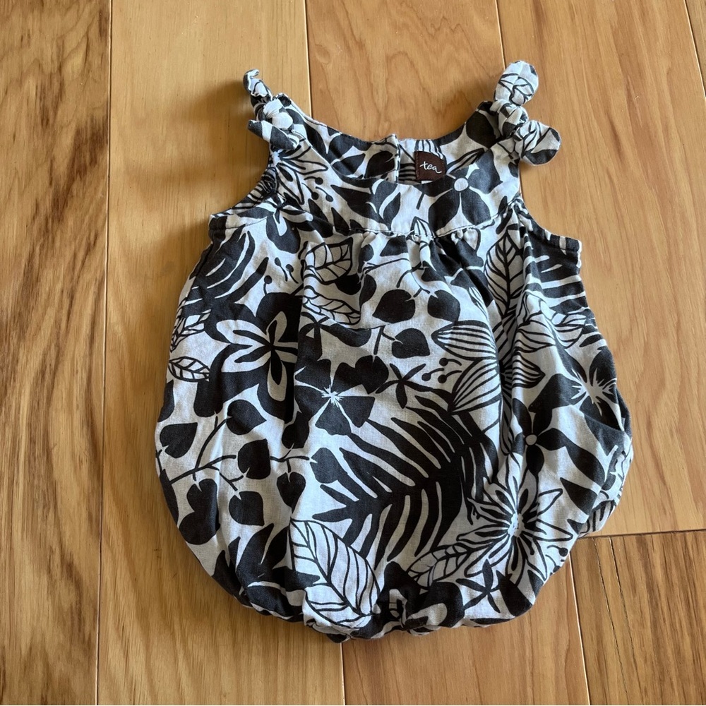 Tea bubble romper